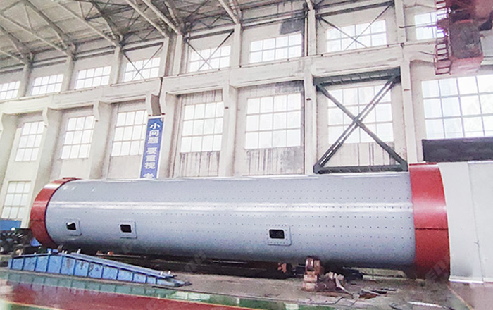 河南引進長城機械2臺φ3.5-17.5m超細(xì)球磨機